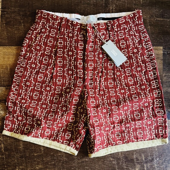 EARLY ACCESS • KITH Textured Stitch Allen Short • Summer 2024 • Multiple Sizes - Picture 2 of 7